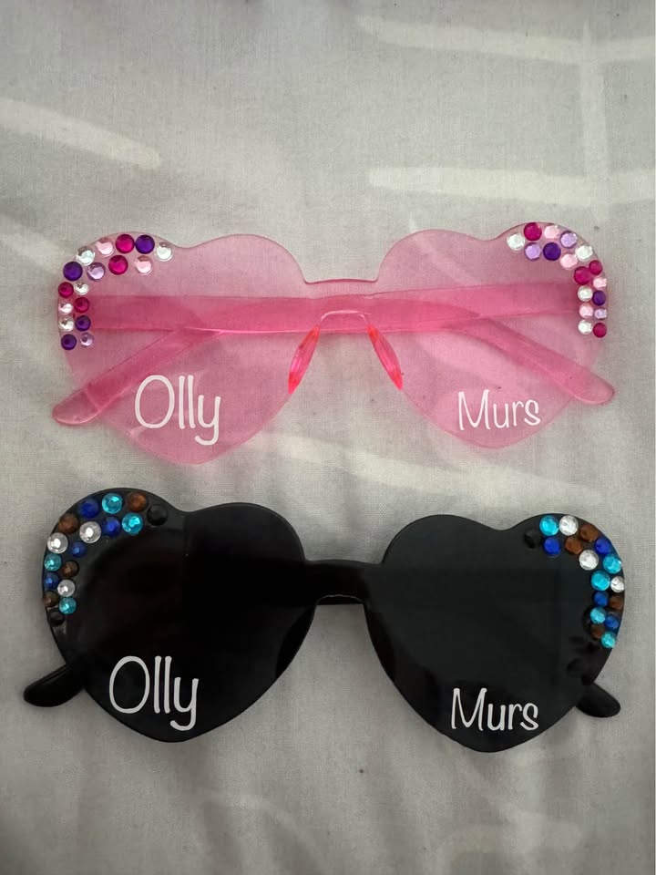 Olly Murs glasses